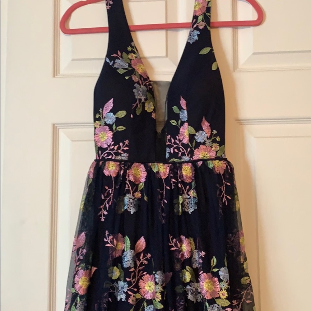 Gorgeous formal prom dress. GB brand sz 1